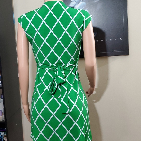 Ann Taylor Dress - Picture 3 of 5